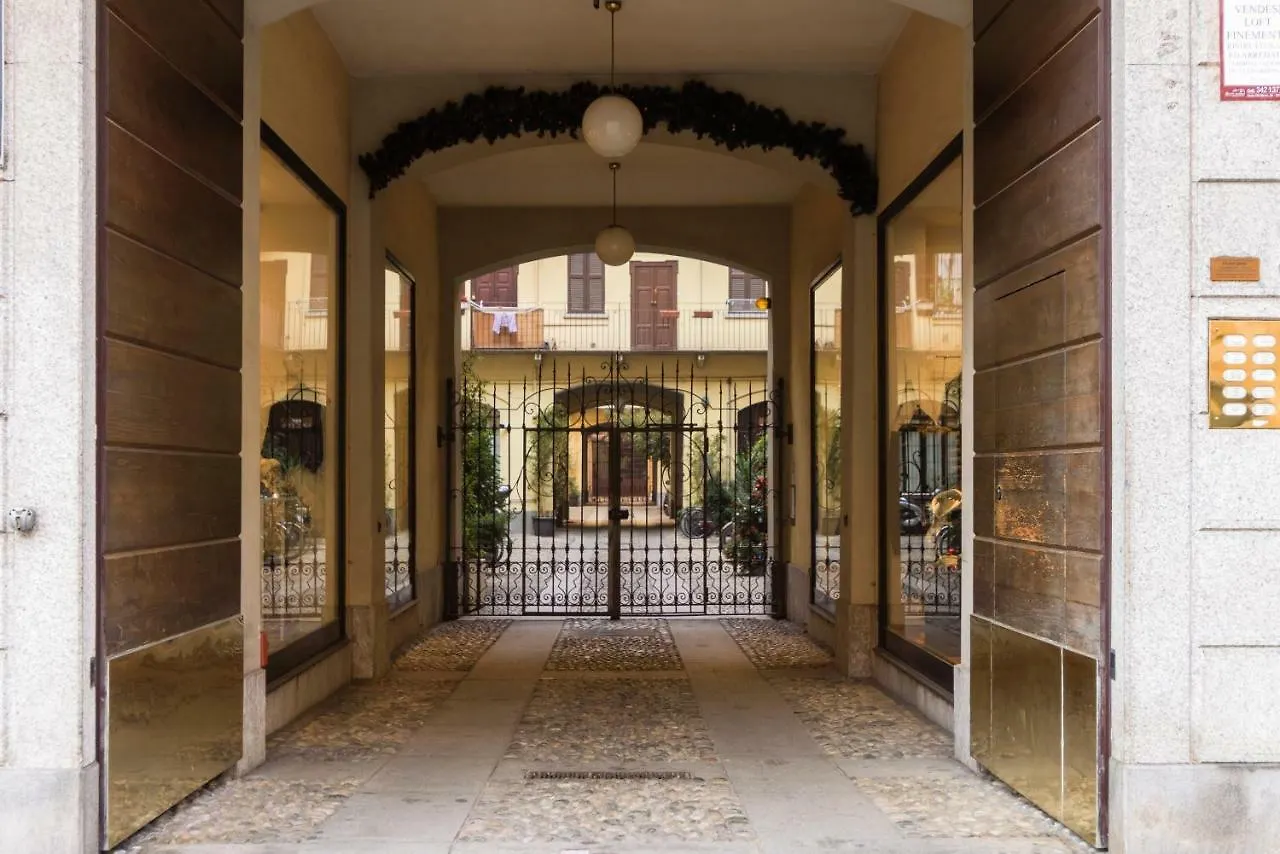 Spazio M&M Cso Xxii Marzo 39 Milan Appartement